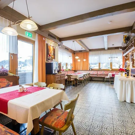 Casa de hóspedes Fruehstueckspension Roetelstein 3*