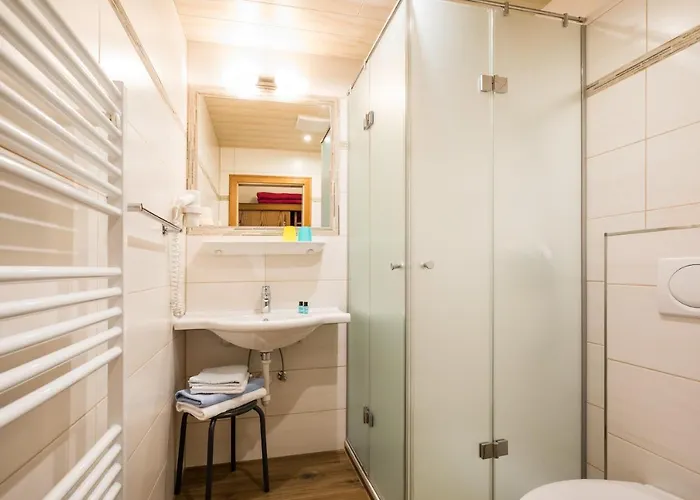 Fruehstueckspension Roetelstein Πανσιόν 3*