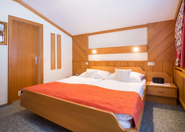 Πανσιόν Fruehstueckspension Roetelstein